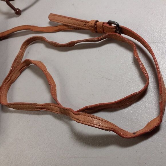 C&C California Tooled Crossbody bag - Picture 11 of 16